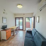 Oceano 20 A 180 Mt Dal Mare Apartment Porto d'Ascoli