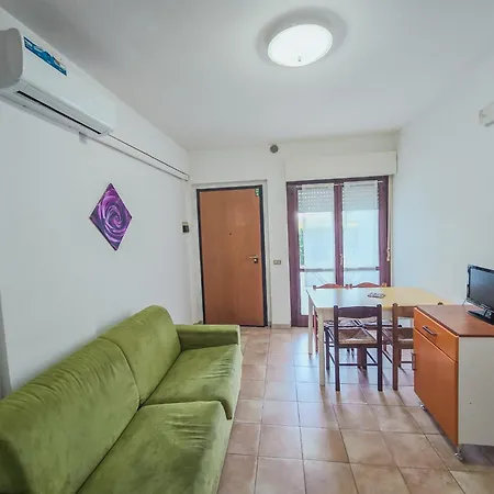 Oceano 20 A 180 Mt Dal Mare Apartment Porto d'Ascoli