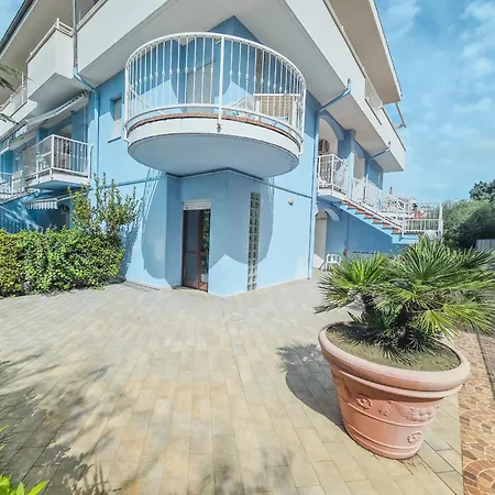 Oceano 20 A 180 Mt Dal Mare Apartament Porto d'Ascoli