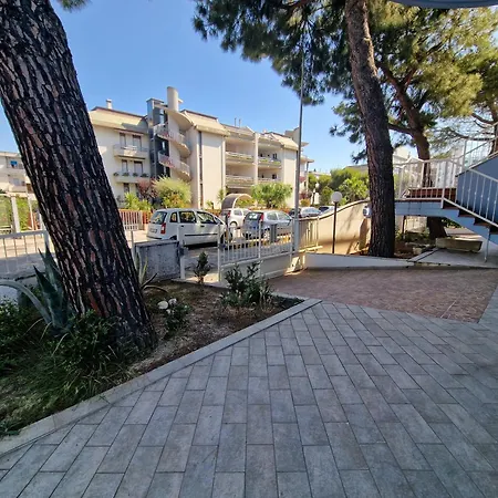 Apartment Oceano 20 A 180 Mt Dal Mare Porto d'Ascoli
