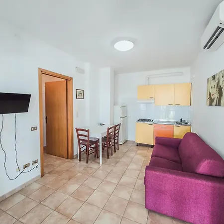 Oceano 20 A 180 Mt Dal Mare Apartment *