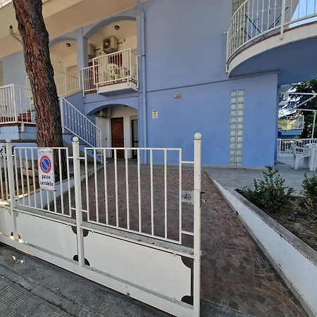 Oceano 20 A 180 Mt Dal Mare Apartment Porto d'Ascoli