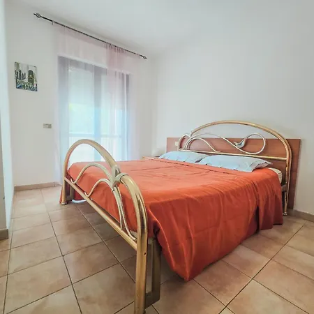 Apartament Oceano 20 A 180 Mt Dal Mare